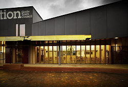 Junction Arts and Civic Centre, Великобритания